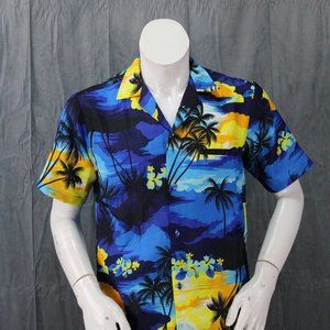 Vintage Hawaiian Shirt - Sunset Pattern on Blue by Helena's - Men's Medium